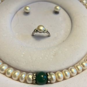 Genuine pearl and jade necklace with matching earrings and ring
